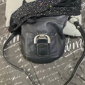 B. Makowsky Black Leather Shoulder Bag
